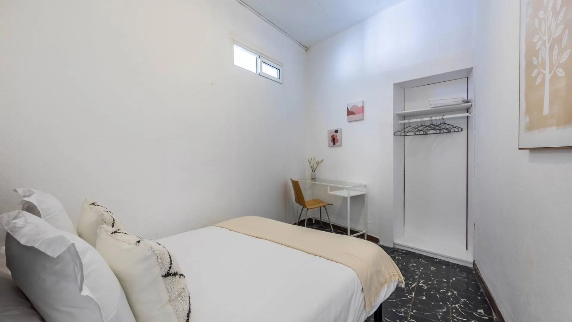 Daire 22Ara1051- 4Br Flat In The City Center Barselona
